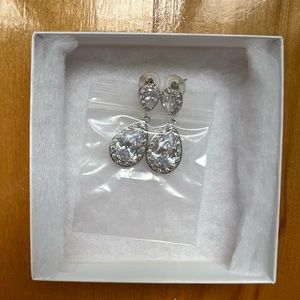 Brand New Bridal Earrings - Elegant & Unworn